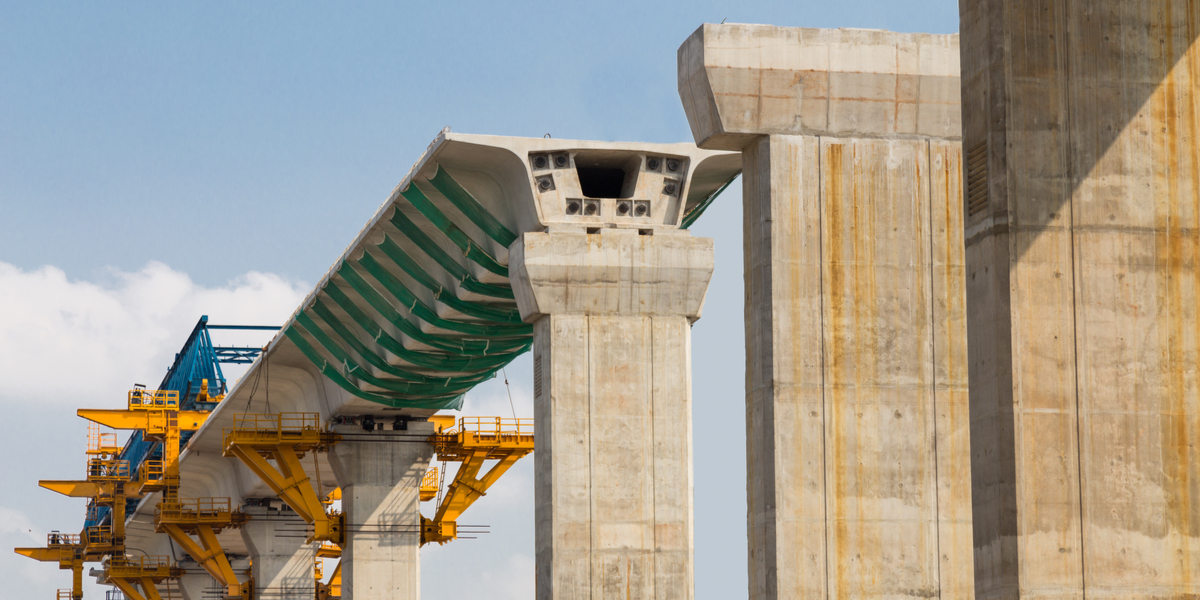 Mass transit construction. U.S. Infrastructure.